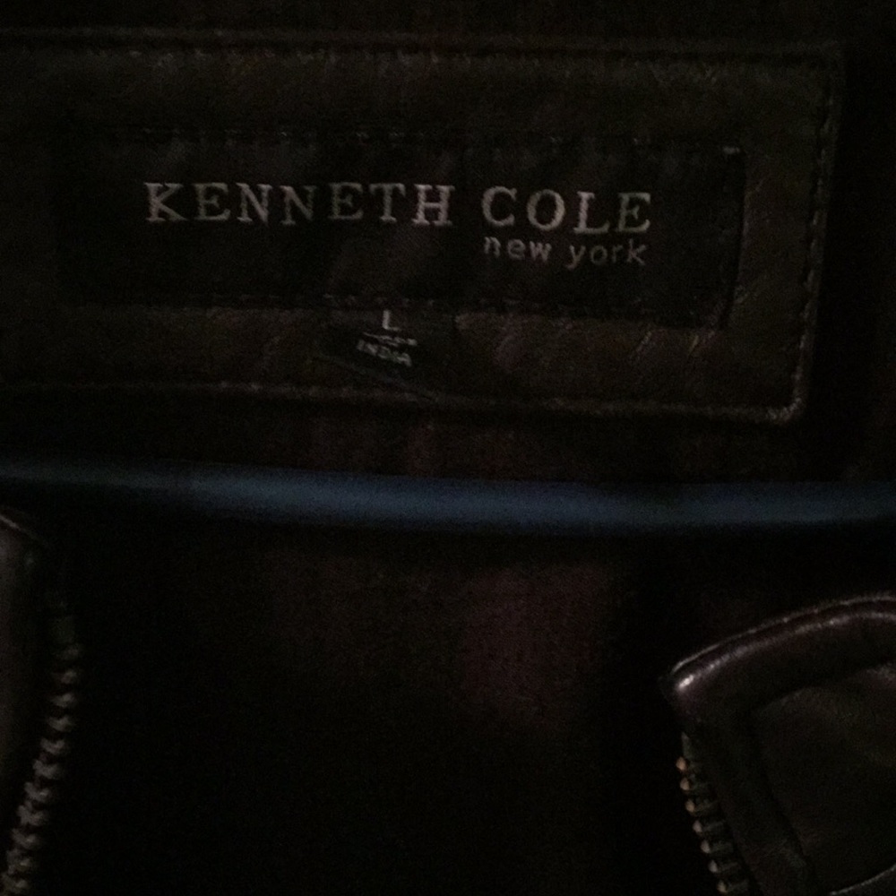 Leather jacket - Picture 2 of 4